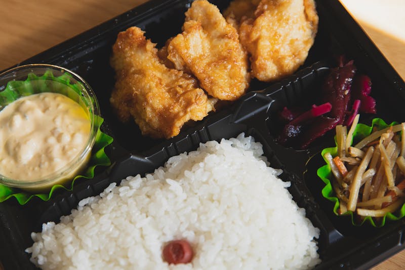 Family pack with 8 tenders and multiple sides